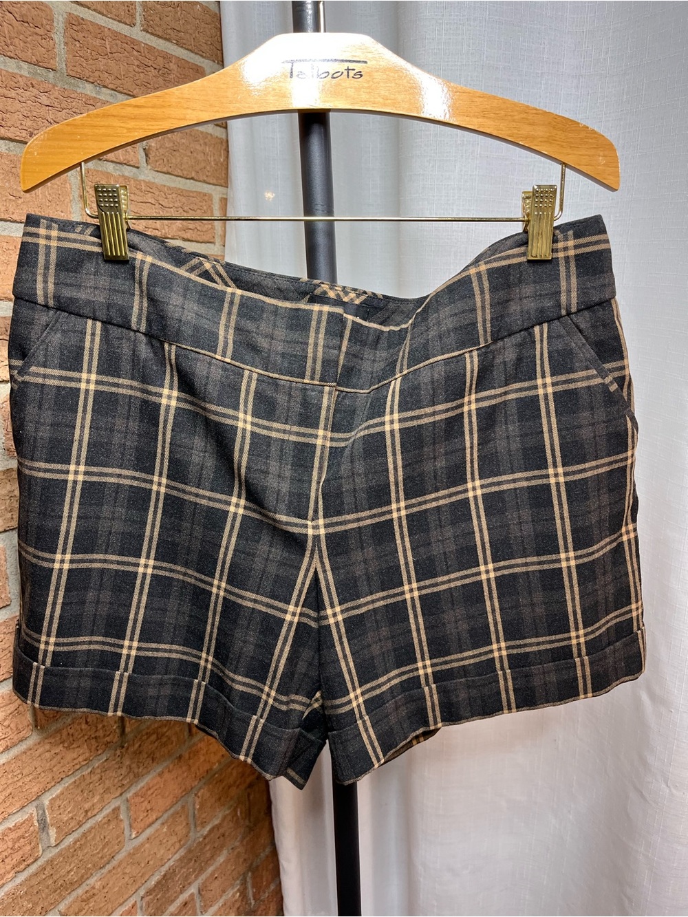 The Limited Cassidy Fit Plaid Tailored Shorts  12 Brown Black Career Preppy - Picture 2 of 4